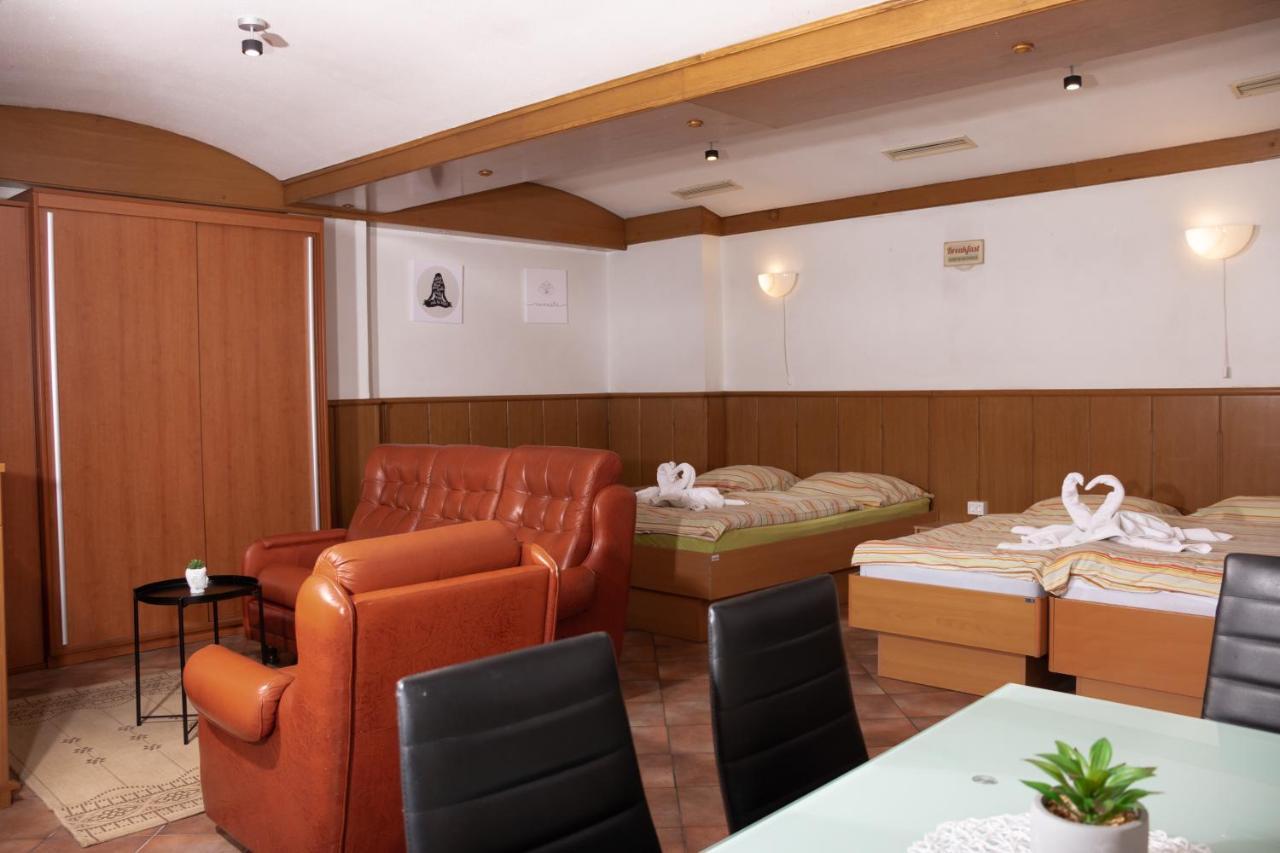 Apartma-Studio Ajdna Zirovnica Exteriér fotografie